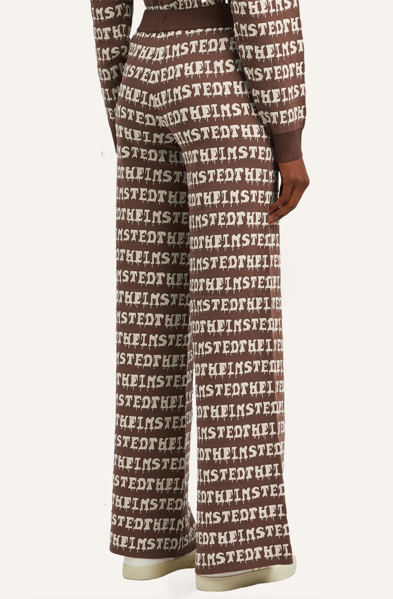 LOGO PANTS - Brown