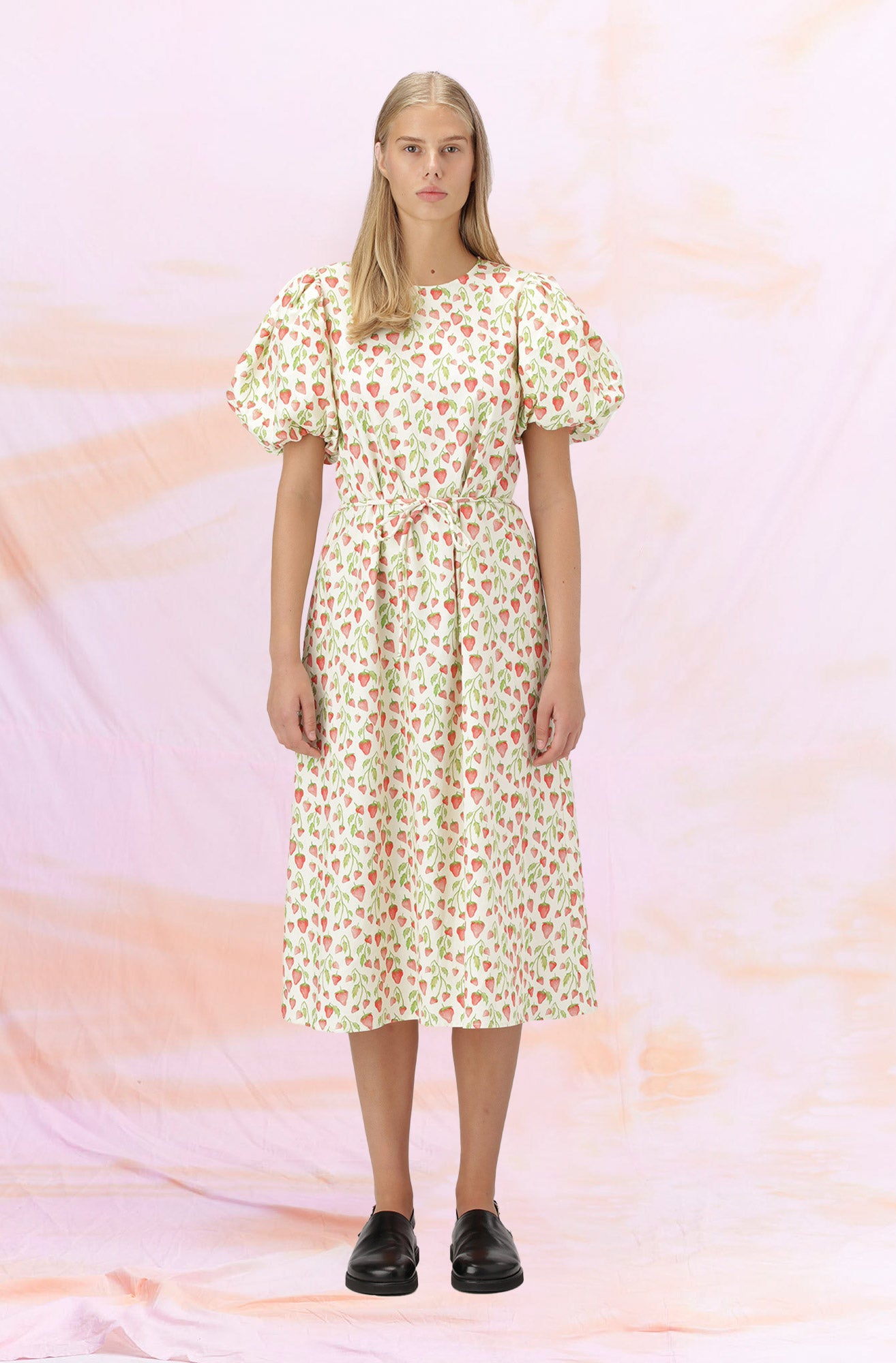 Kumo Dress - Strawberry Field